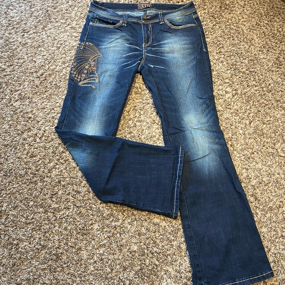 Cowgirl Up jeans size 31/32